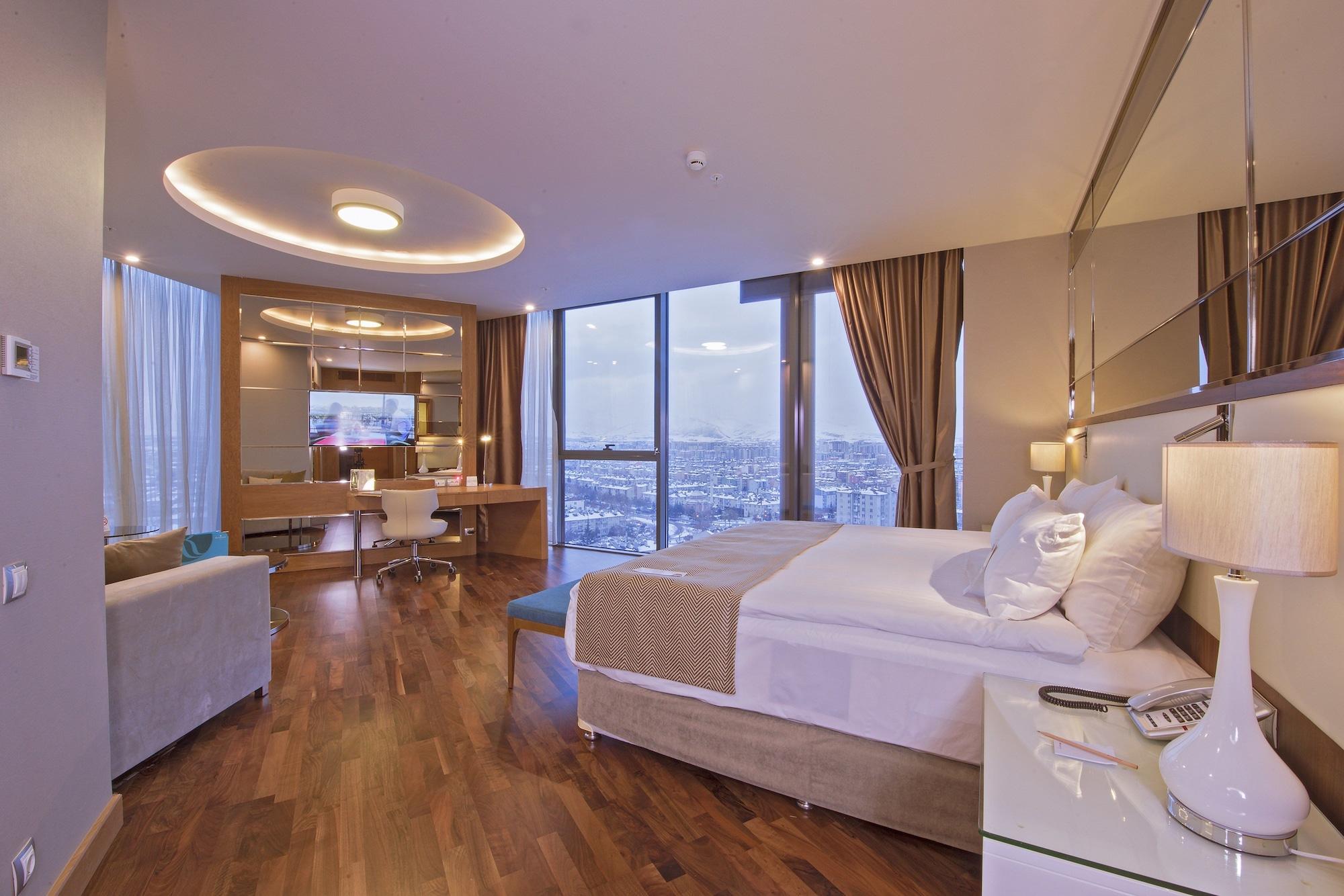 Ramada Plaza By Wyndham Konya Hotel Exterior photo
