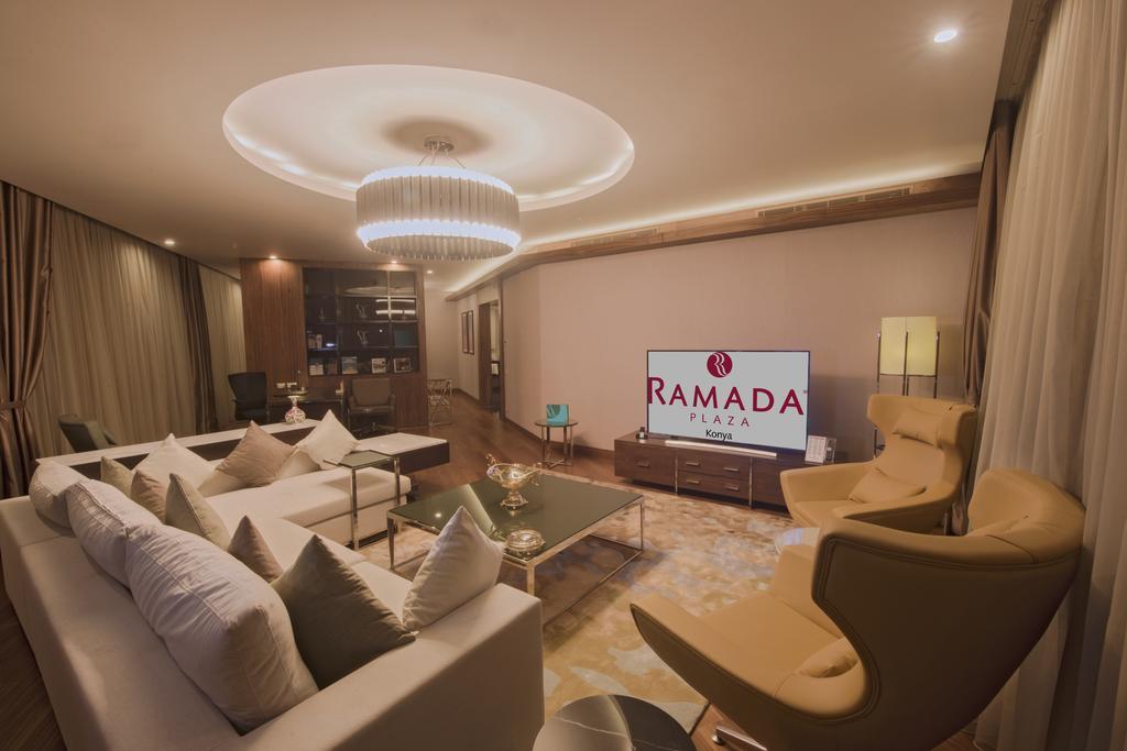 Ramada Plaza By Wyndham Konya Hotel Exterior photo