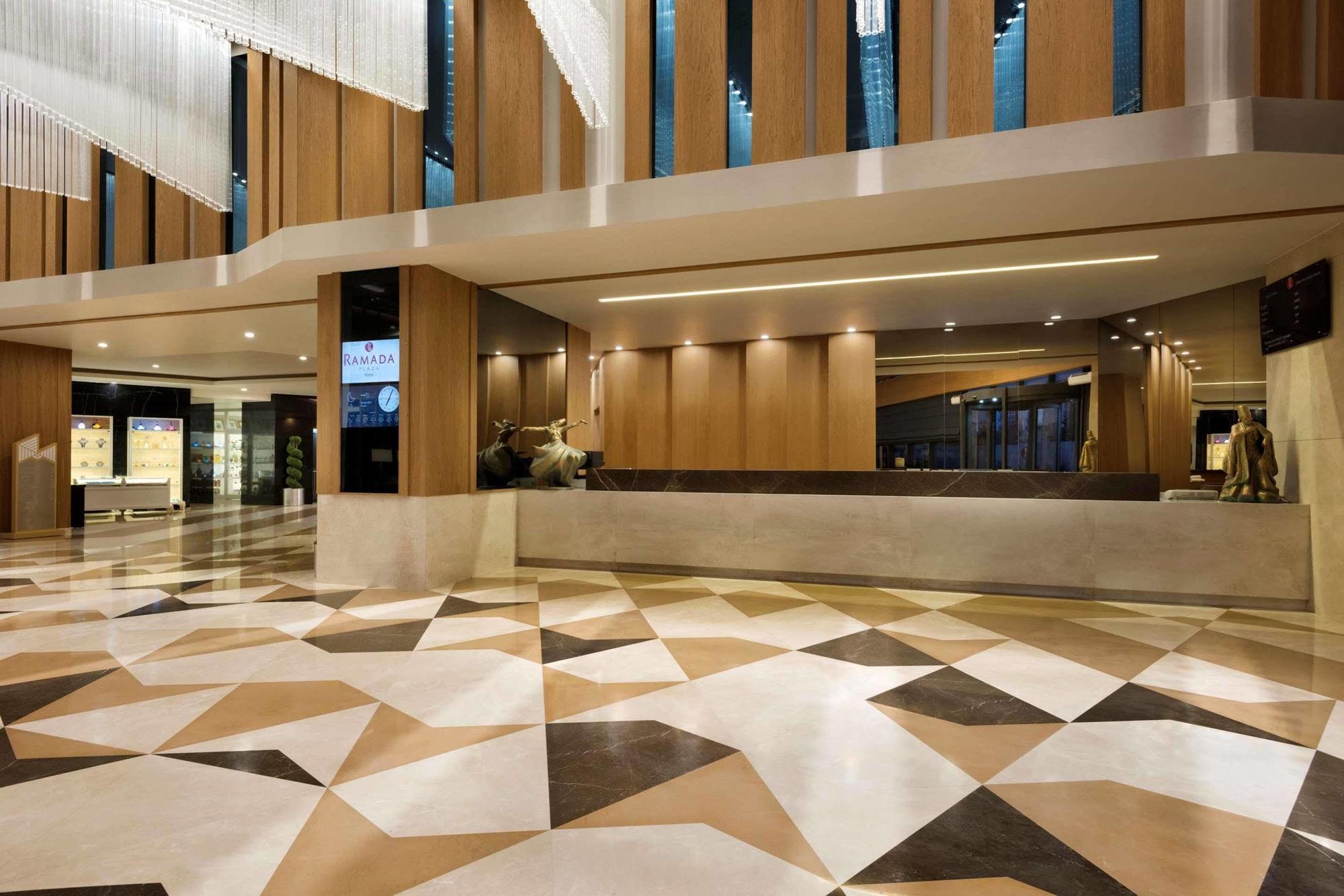 Ramada Plaza By Wyndham Konya Hotel Exterior photo